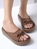 Brown color option, Currently selected
