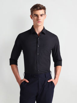 Arrow - Black Manhattan Slim Fit Dobby Shirt