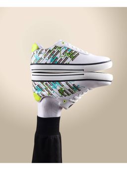 Bacca Bucci - Urban Cartographer Classic Flat Sole Low Tops: Navigating Style