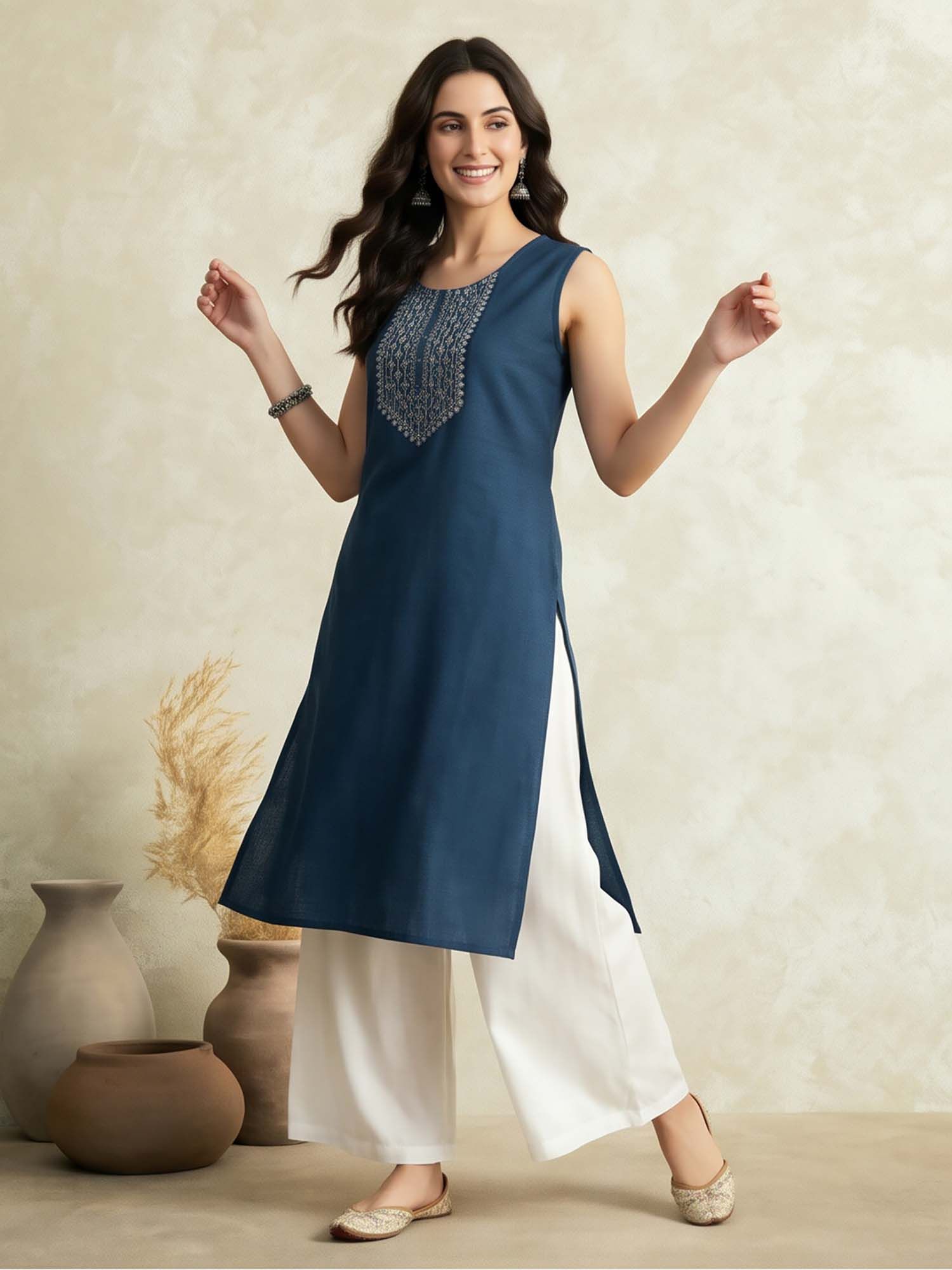 Blue Solid Thread Work Sleeveless Kurta-image-5