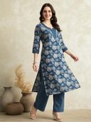 Navy Blue color option, Sold out, Currently selected