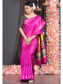 Boveee - Women Magenta Silk Woven Saree Without Blouse