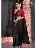 Black color option, Currently selected