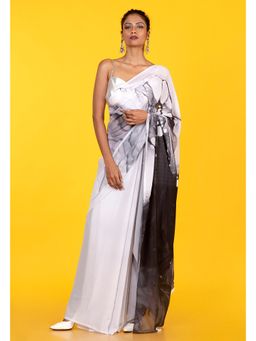 Boveee - Women Off White Georgette Printed Saree Without Blouse