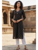 Black color option, Currently selected