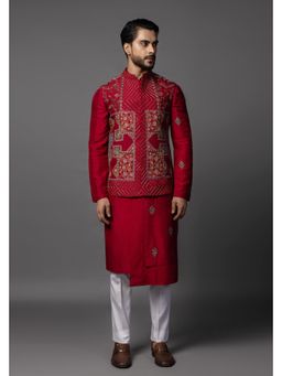 PAARSH - Men Maroon Kasuti Square Kurta With Pant And Nehru Jacket
