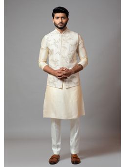 PAARSH - Men Off White Kurta With Pant And Nehru Jacket