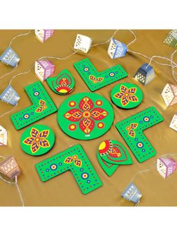 Indigifts - Green Readymade Rangoli & Diwali Door Hanging Decor Light (Set of 14)