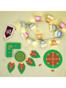 Indigifts - Shubh Diwali Toran with Hanging Lights and Green Rearrangeable Rangoli (Set of 15)