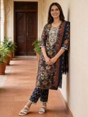 Navy Blue color option, Currently selected