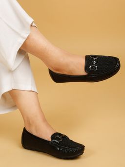 Flat n Heels - Women Black Loafers