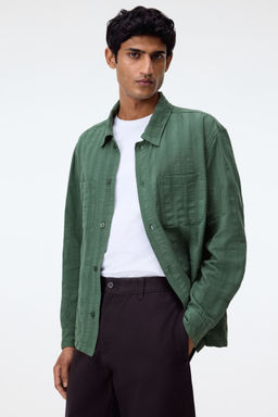 H&M - Men Green Regular Fit Textu Cotton Shirt