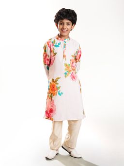 Bittu by Bhama - Off White Floral Kurta and Pyjama