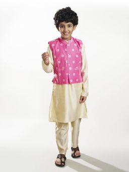 Bittu by Bhama - Pink Solid Kurta with Jacket and Pyjama