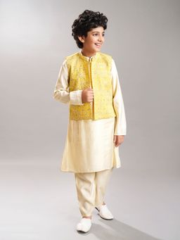 Bittu by Bhama - Off White Solid Kurta with Jacket and Pyjama