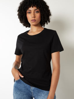 max - Black Solid/Plain Round Neck T-Shirt