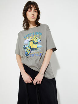 max - Grey Character Round Neck T-Shirt
