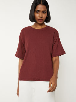 max - Maroon Textured Round Neck T-Shirt