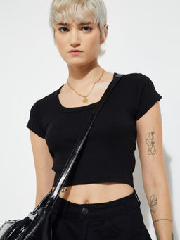 max - Black Textured Round Neck Crop Top