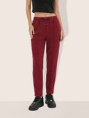 Maroon color option, Currently selected