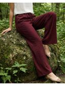 Maroon color option, Currently selected