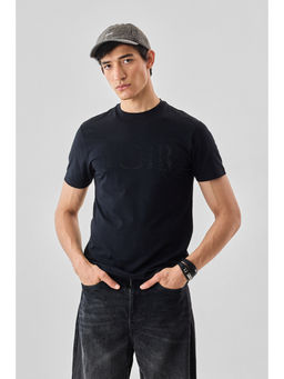 Snitch - Black Embellished Half Sleeves Slim Casual T-Shirt