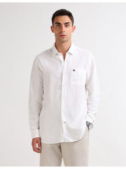 Arrow Sports - Mens White Solid Slim Fit Casual Shirt