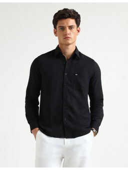Arrow Sports - Mens Black Solid Slim Fit Casual Shirt
