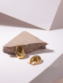AURA STUDIO - Leo Hingebacks Earrings