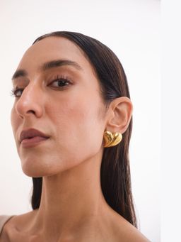 AURA STUDIO - Sim Heart Stud Earrings