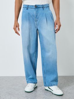 Styli - Men Light Wash Baggy Fit Pleated Jeans