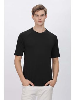 DOMIN8 - Mens Ultra Soft and Stretchy T-shirt