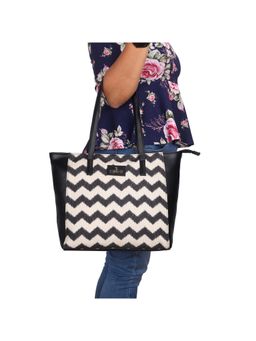 The Clownfish - Black Ophelia Printed Shoulder Bag