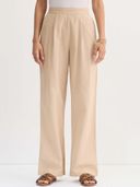 Beige color option, Currently selected