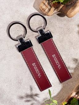 Sassora - Maroon Solid Leather Keychain