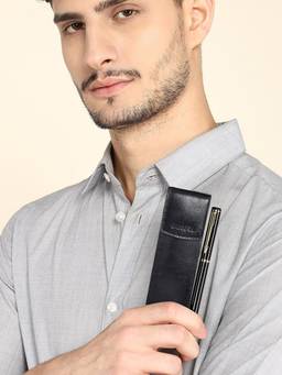 Sassora - Snap Closure Black Pen Case (M)