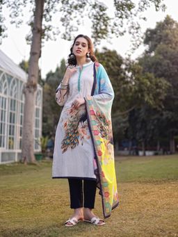 Yufta - White Pure Cotton Ethnic Motifs Pakistani Kurta with Pant & Dupatta