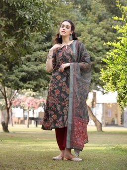 Yufta - Green Linen Flare Kurta with Pant & Dupatta