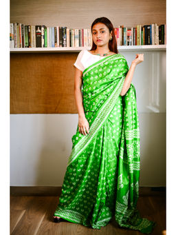 SARI KI ALMARI - Green Printed Silk Handwoven Saree with Unstitched Blouse
