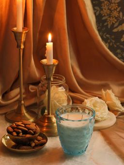 Niana - Crystal Glacier Turquoise Candle