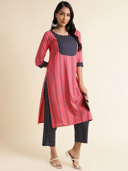 Fabclub - Women Rayon Printed Straight Pink Kurta with Pant