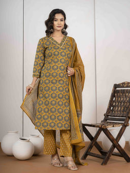 JAIPUR SARAI - Mustard Cotton Floral Kurta and Pant with Dupatta