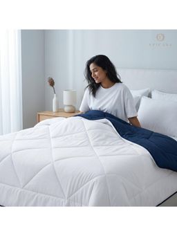 Epicasa - White Solid Comforter