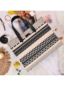 Visual Echoes - All Day Tote Dreamy Monotone