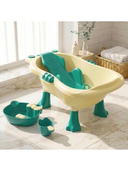 StarAndDaisy - Baby Bath Tub for 0 to 5 Years with Bathing Accessories Tray & Mug