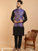Black color option, Sold out, Currently selected