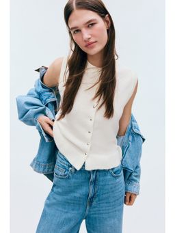 H&M - Women White Knitted waistcoat
