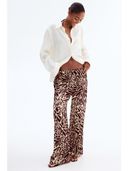 Brown color option, Currently selected