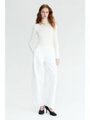 White color option, Currently selected