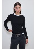 Black color option, Currently selected